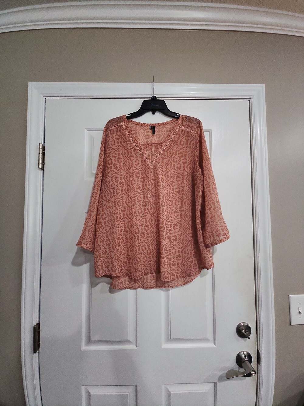 Women's Maurices Splitneck Top Size XL